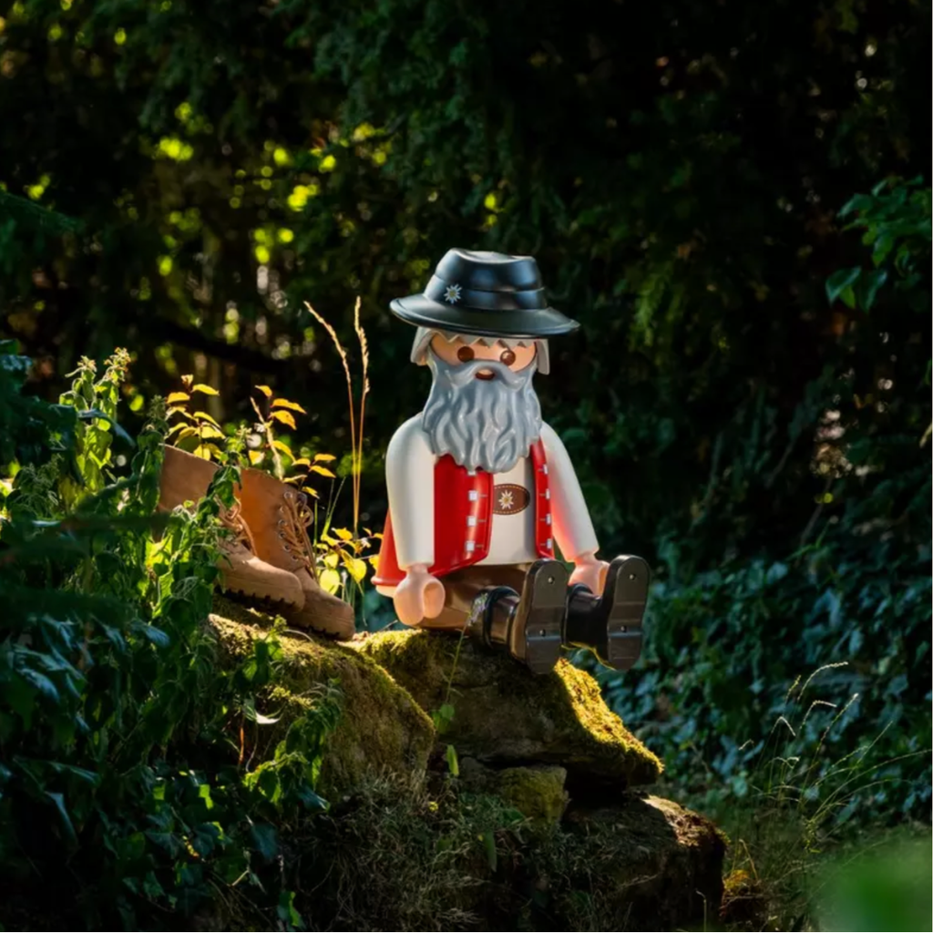 PLAYMOBIL LECHUZA Mega Figurine Senner Peter (60cm)