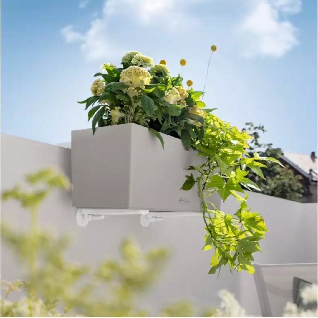 BALCONERA consoles MUR
